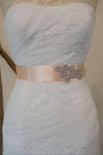  Oak Tree Brides - Violet