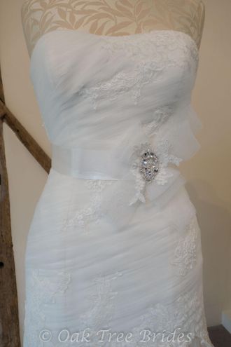  Maggie Sottero - Lorie sash
