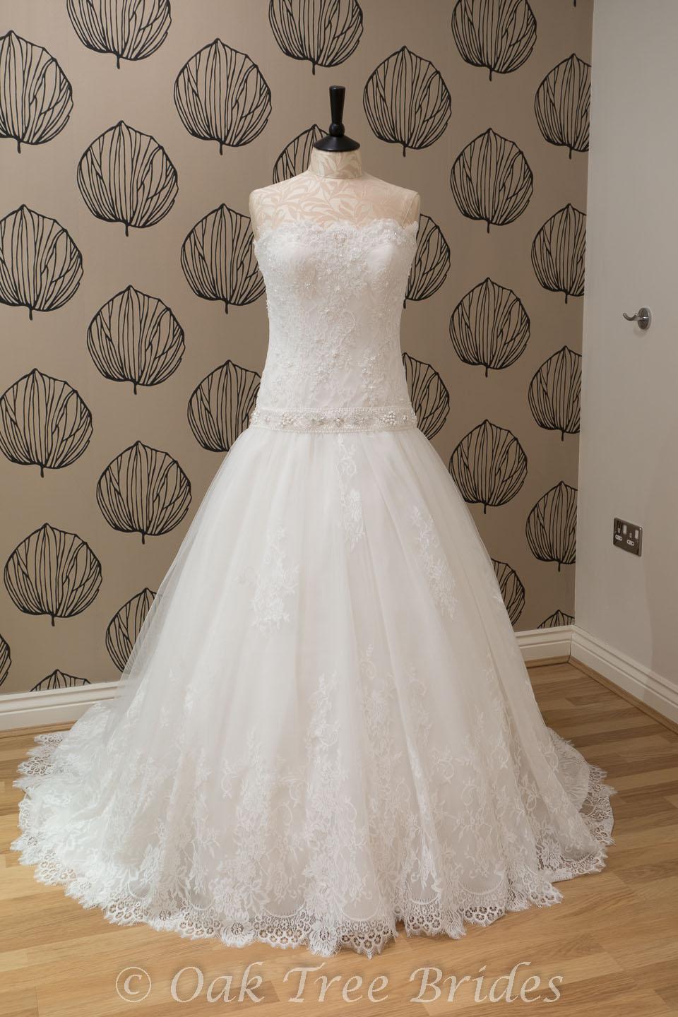 D'Aisle Bridals, Kochi - Bridal Wear Ernakulam | Prices & Reviews